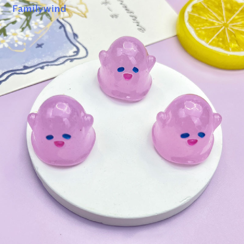 Familywind > Bộ 3 Miếng Dán Trang Trí Ốp Điện Thoại Mini Hình Phong Cảnh Ma Phát Quang DIY