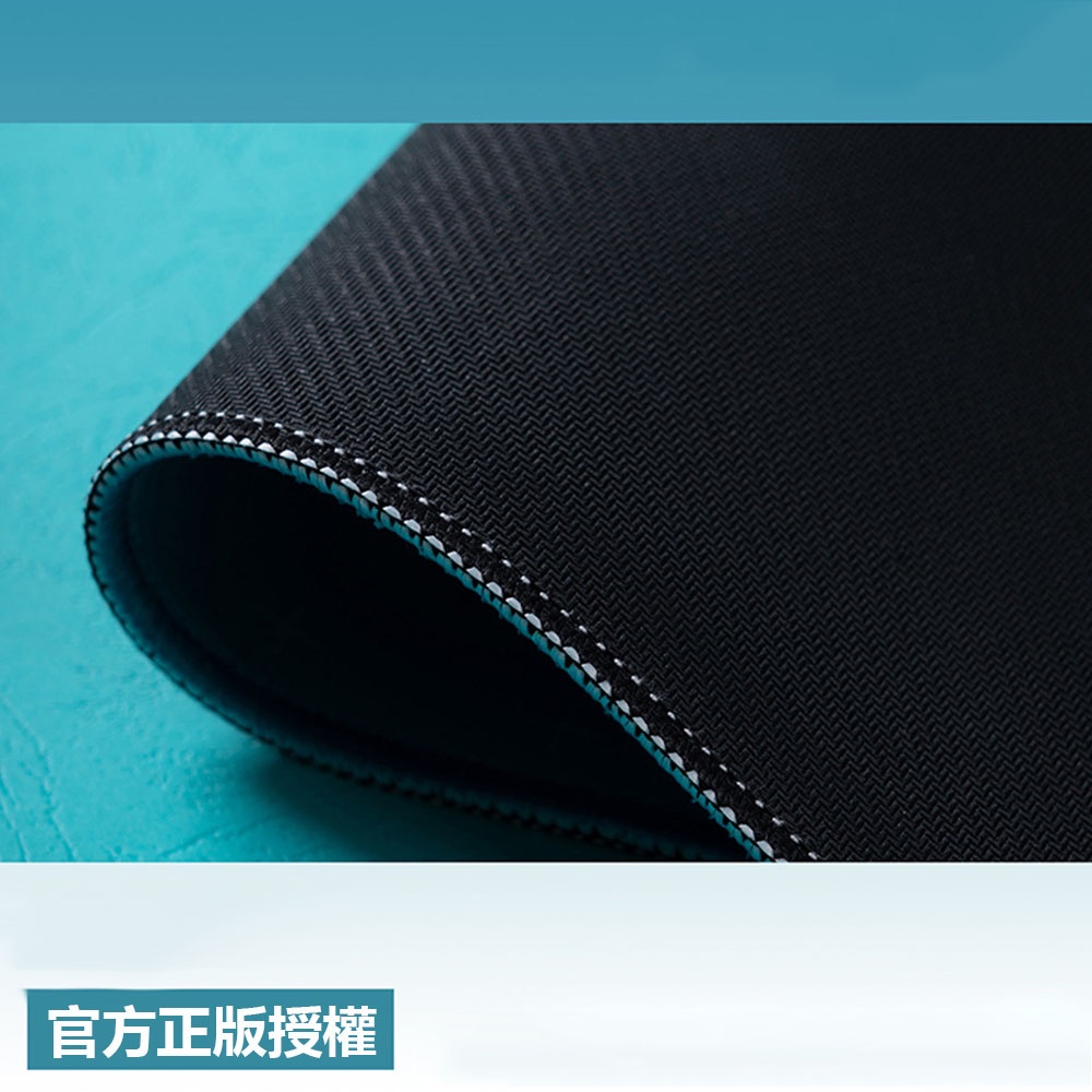 Tấm Lót Chuột Và Bàn Phím Máy Tính Chống Thấm Nước Hình Hatsune Miku