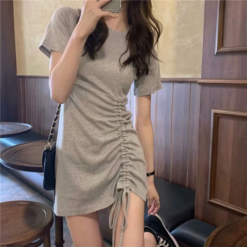 Đầm Nữ Tay Ngắn Kiểu Dáng Thời Trang Quyến Rũ