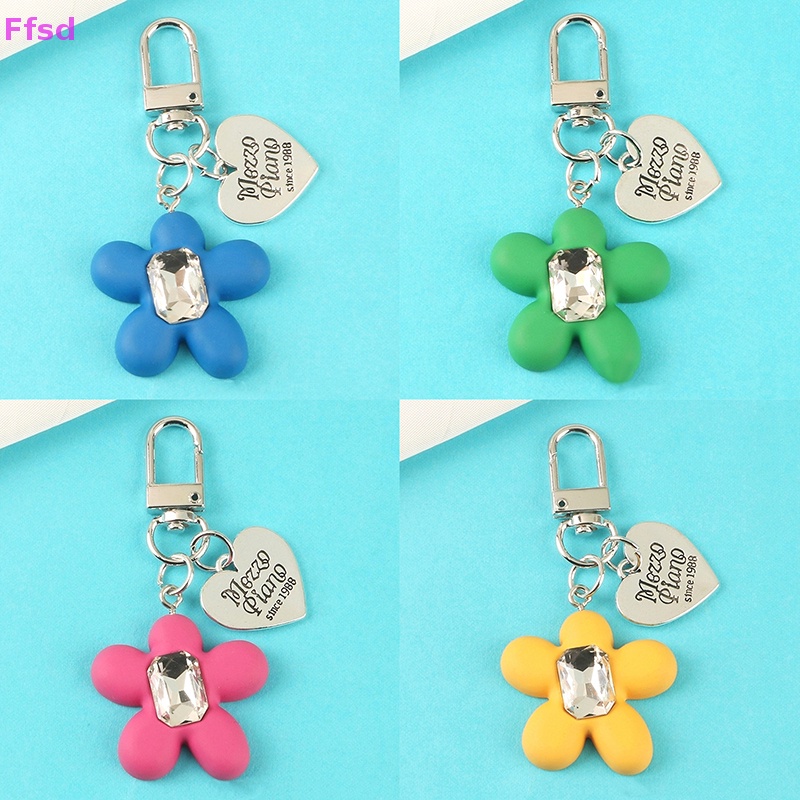 {Ffsd} Móc Chìa Khóa Xe Hơi / Ba Lô / Trang Trí Túi Xách Hình Hoa / Trái Tim Đính Đá Quý Màu S