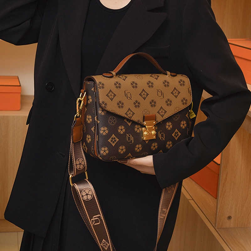 Túi đeo vai IELGY dáng vuông phối khóa cài retro hợp thời trang kiểu Pháp cho nữ