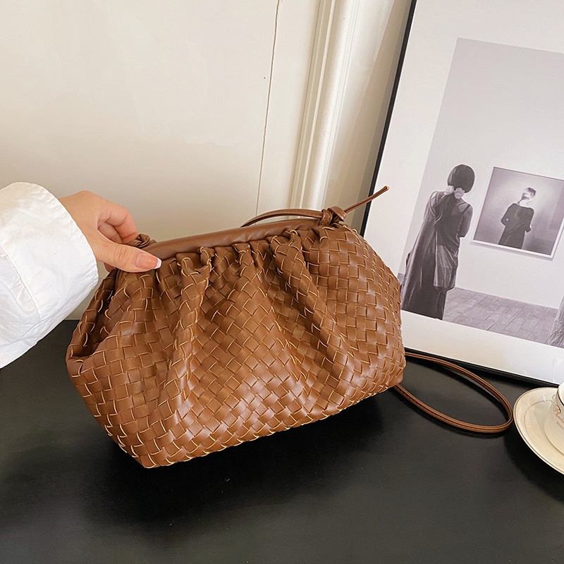 Túi Đeo Chéo Vai Hình Đám Mây Đan Màu Trơn Thời Trang 2023 Dành Cho Nữ