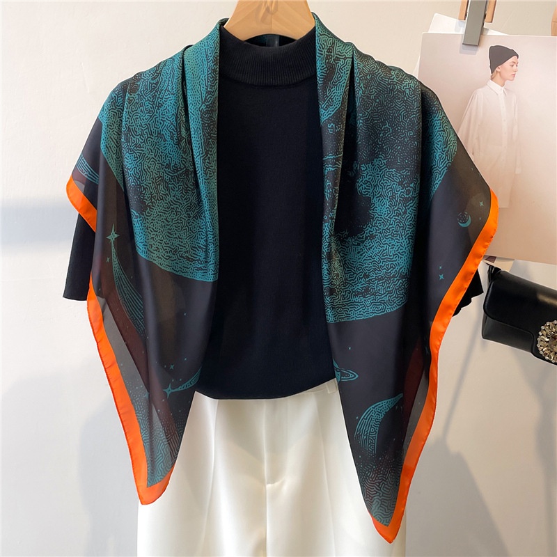 Khăn Choàng Cổ Hình Vuông 90 * 90CM Chất Lụa In Họa Tiết Thời Trang Thu Đông Cho Nữ