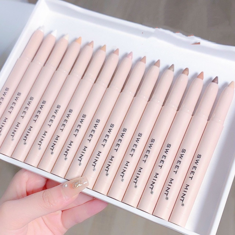 Bút Kẻ Mắt Kiêm Phấn Mắt Bắt Sáng Dạng Xoay Màu Bạc Hà Ngọt Ngào