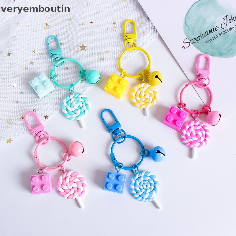 Móc Khóa Hình Kẹo Mút Phối Chuông Nhiều Màu Dễ Thương Trang Trí Ba Lô / Ô Tô