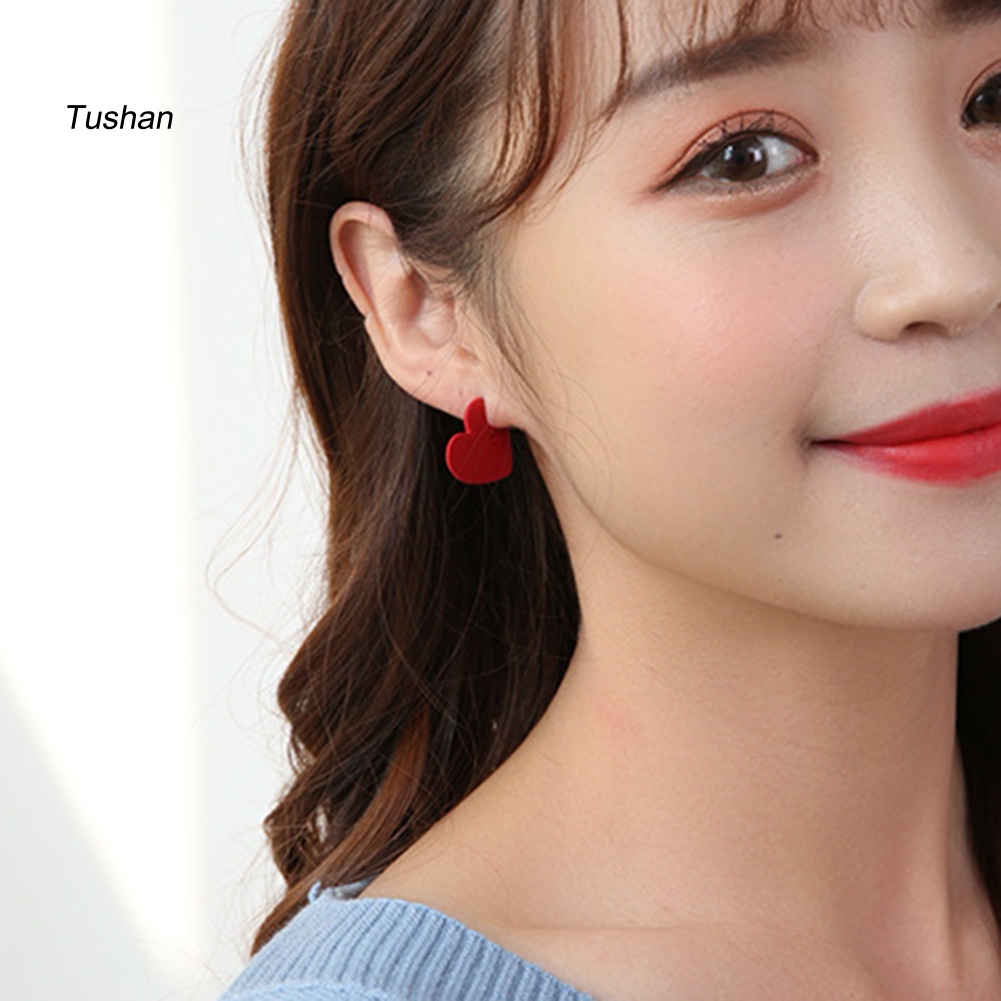 Set 1 / 2 Đôi Khuyên Tai Hình Trái Tim Thời Trang Cho Nữ