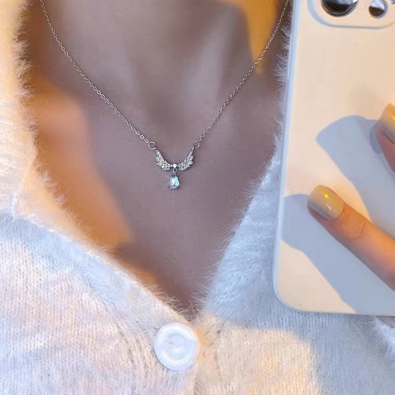 Vòng cổ Mặt Hình Cánh Tôm Hùm Trọng Lượng Nhẹ Đơn Giản Sáng Tạo Thích Hợp Làm Quà Sinh Nhật Cho