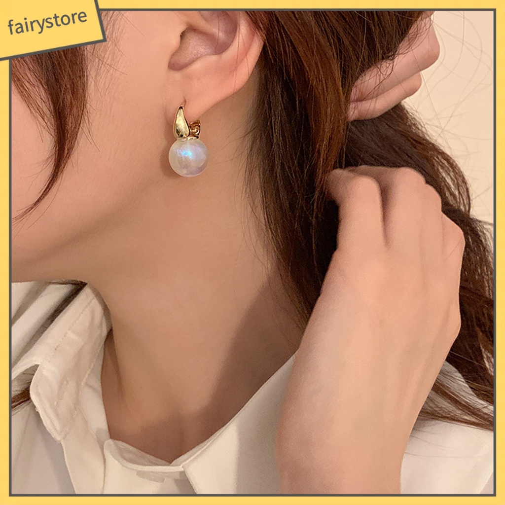 1 Đôi Bông Tai Hình Học Đính Ngọc Trai Nhân Tạo Phong Cách Hong Kong Thời Trang