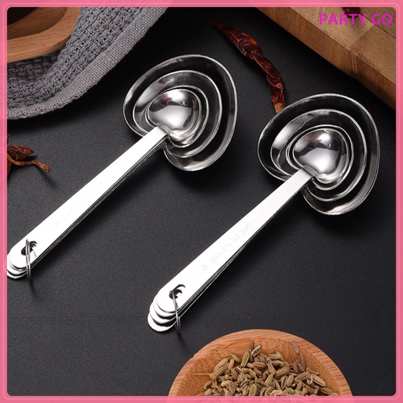 Bộ 2 Muỗng Đo Lường Bằng Thép Không Gỉ Hình Trái Tim