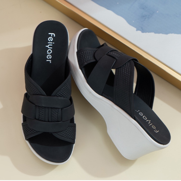 Dép Đế Dày Chống Trượt Thoải Mái Và Hợp Thời Trang Cho Nữ