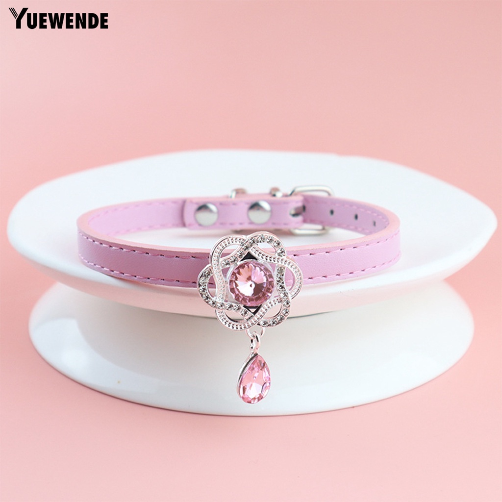 Vòng Cổ Da Nhân Tạo Đính Hoa Chống Mài Mòn Cho Thú Cưng