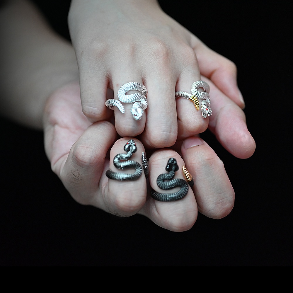 Nhẫn Hình Rắn Màu Trắng Đen Phong Cách Punk Sang Trọng Thời Trang Cho Cặp Đôi