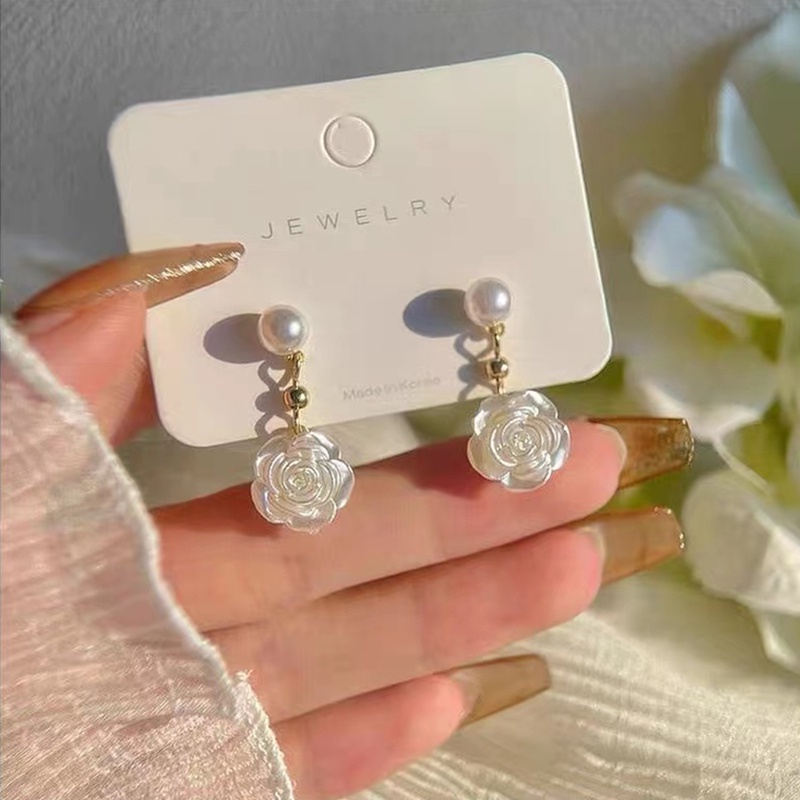 Khuyên Tai Hình Hoa Trà Bằng Acrylic Đính Ngọc Trai Thời Trang 2023 Cho Nữ