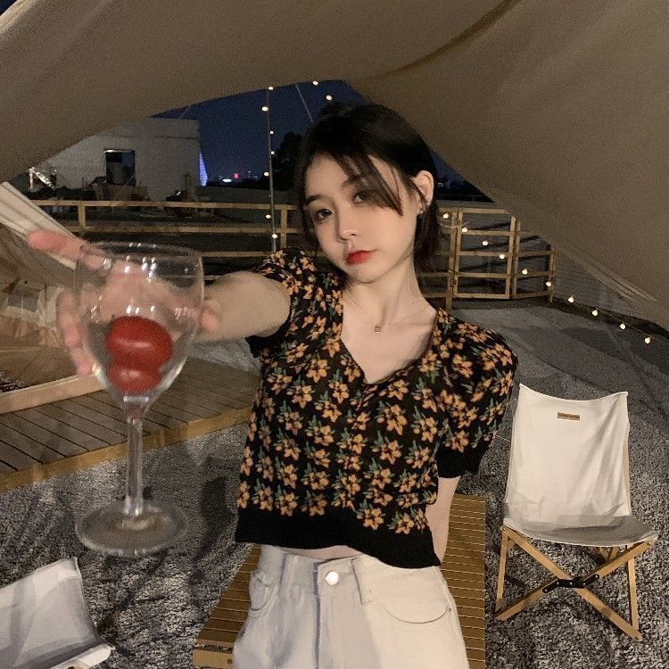 Áo Croptop Dệt Kim Tay Phồng In Hoa Kiểu Hàn Quốc Thời Trang Mùa Hè Cho Nữ