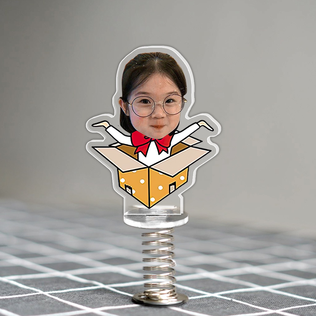 Standee lò xo lắc lư đáng yêu trong suốt đế dính trang trí in theo yêu cầu chibi