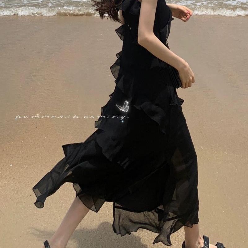 Đầm Dài Hai Dây Nhún Bèo Màu Đen Size Lớn Thời Trang Đi Biển Mùa Hè 2023