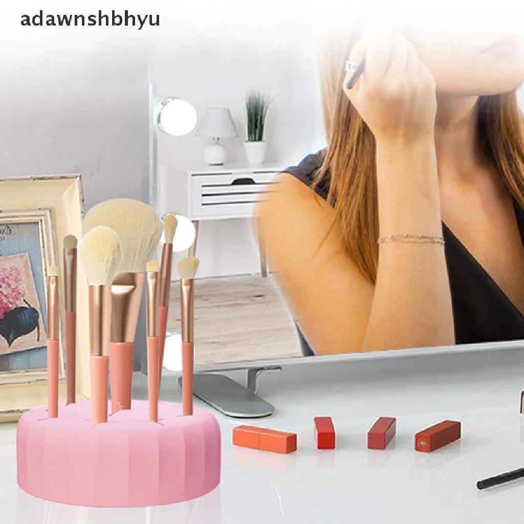 Miếng Silicon Vệ Sinh Cọ Trang Điểm Tiện Dụng