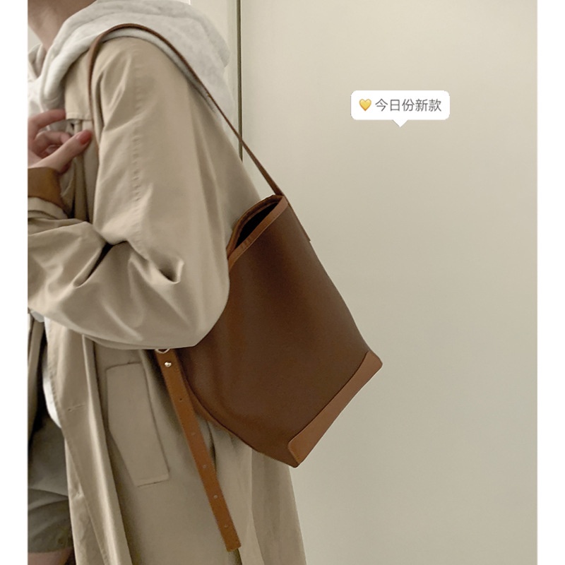 Túi Xách Đeo Vai Sức Chứa Lớn Cao Cấp Thời Trang Dành Cho Nữ