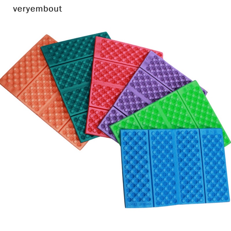 Đệm Ngồi Mềm Mại Có Thể Gấp Gọn Tiện Dụng Khi Đi Cắm Trại