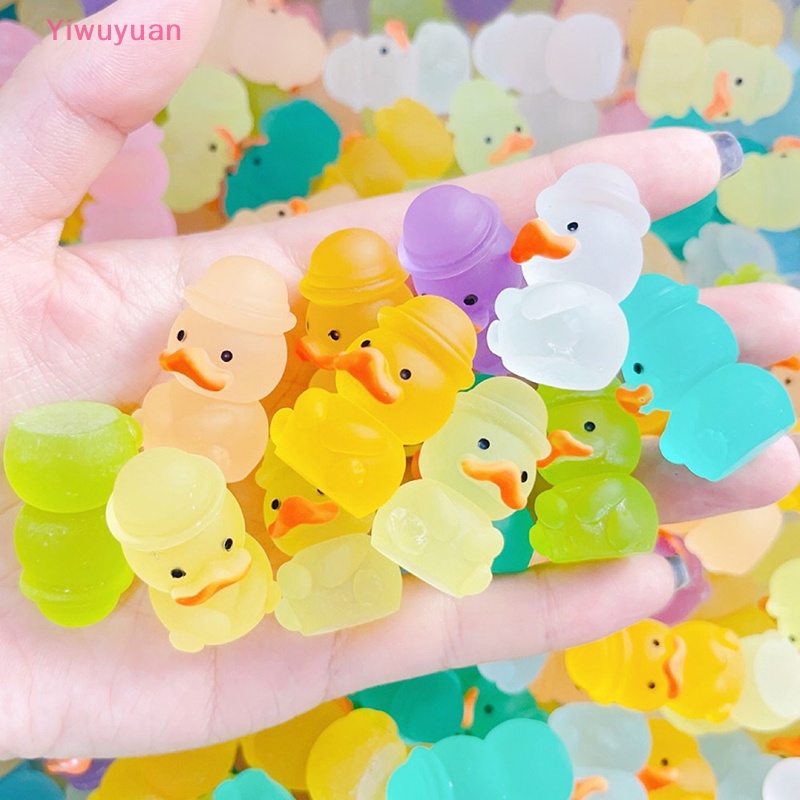 < Yiwuyuan > Bộ 5 Chú Vịt Mini Bằng Nhựa Phát Sáng Trong Bóng Tối Trang Trí Nhà Búp Bê