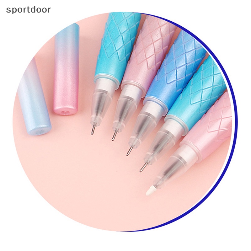 1 Bút Mực Gel Ngòi 0.38mm In Hình Nàng Tiên Cá Hoạt Hình Sáng Tạo Màu Sắc Ngẫu Nhiên