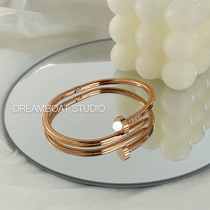 Vòng Đeo Tay Bằng Thép Titan Không Phai Màu Thời Trang