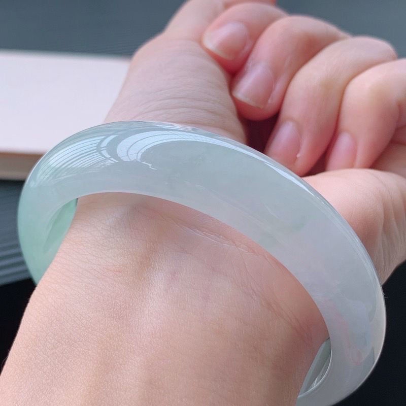 Vòng Tay Hạt Ngọc Bích Tự Nhiên Myanmar Cũ Pit Tròn Nhiều Màu Sắc Cho Nữ Sản Phẩm Chính Hãng