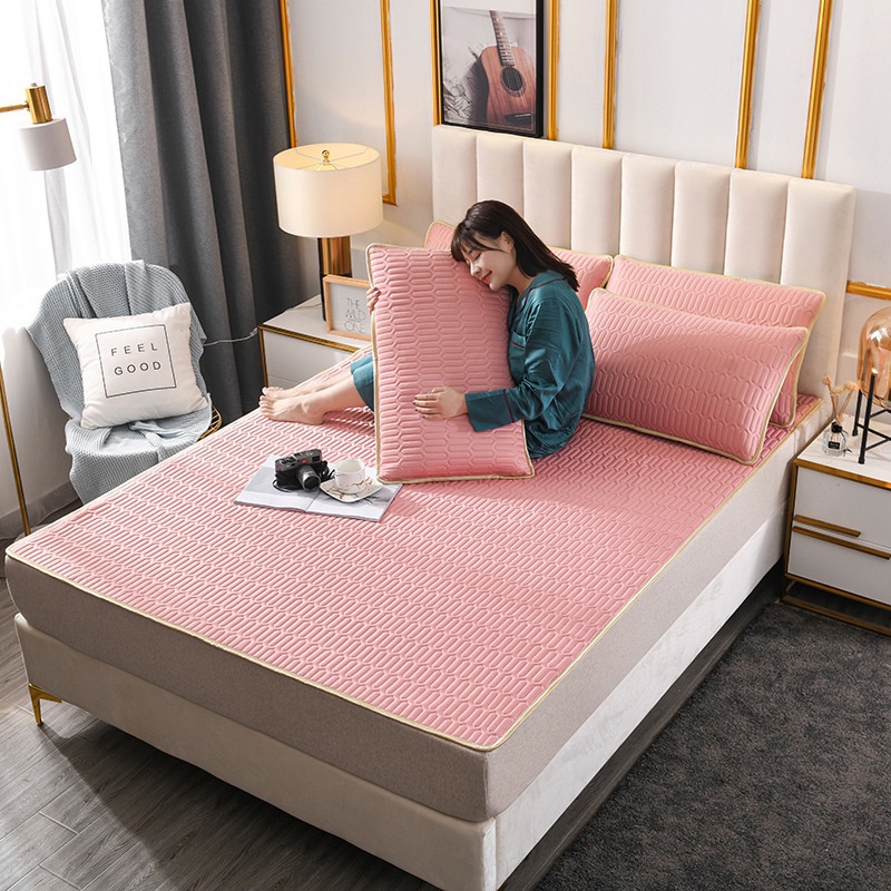 Bộ Chăn Ga Và Vỏ Gối Chất Lụa Thoáng Mát Có Thể Gấp Gọn Tiện Lợi