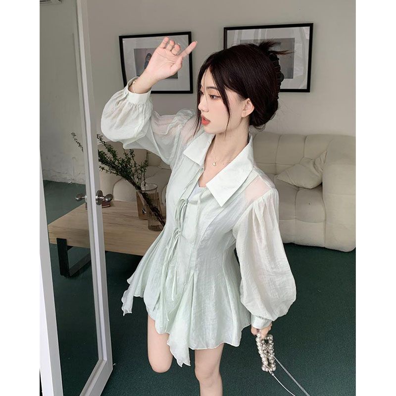 Bộ Áo Sơ Mi Mỏng Nhẹ Trong Suốt Chống Nắng Phối Quần Short Thời Trang Xinh Xắn Cho Nữ 6.27