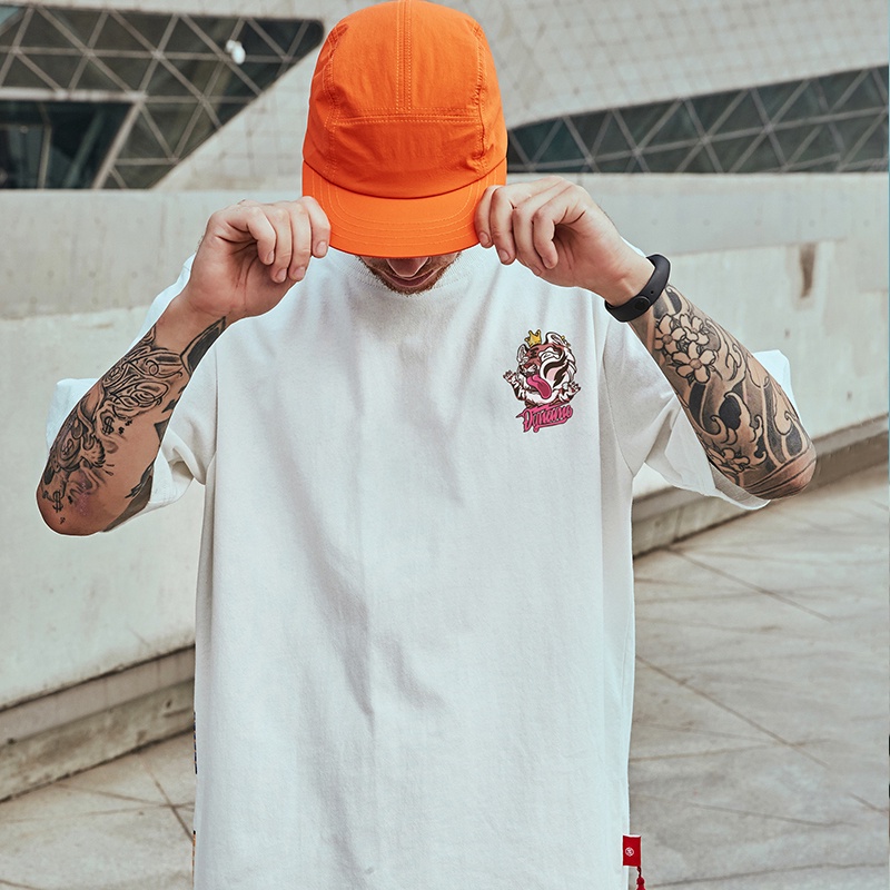 Áo Thun Nam Tay Ngắn Phong Cách Đường Phố Năng Động