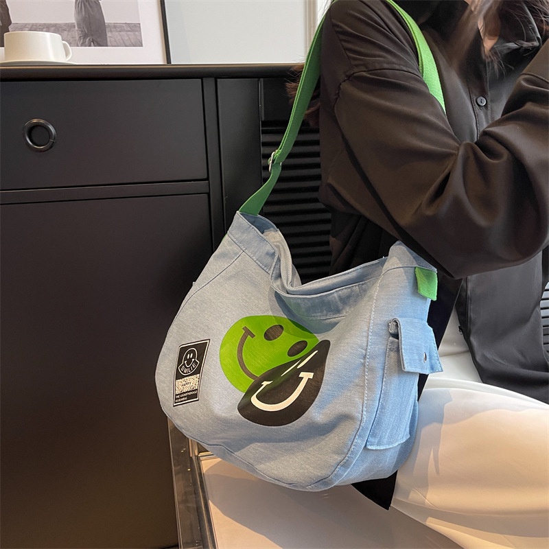 Túi Đeo Vai / Kẹp Nách Vải Canvas Họa Tiết Mặt Cười Hoạt Hình Phong Cách Hàn Quốc Mới Cho Nữ