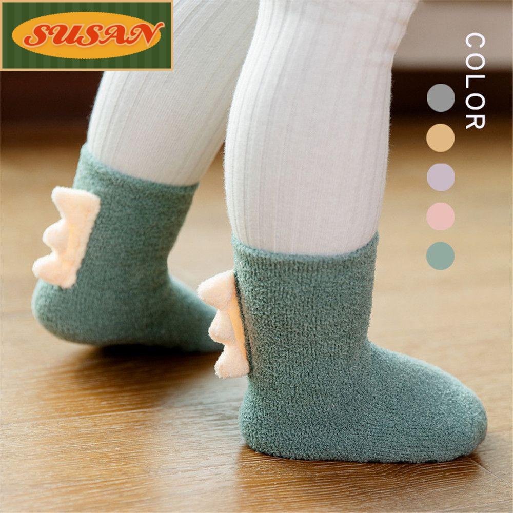 Vớ Ngủ Chống Trượt Giữ Ấm Cho Bé