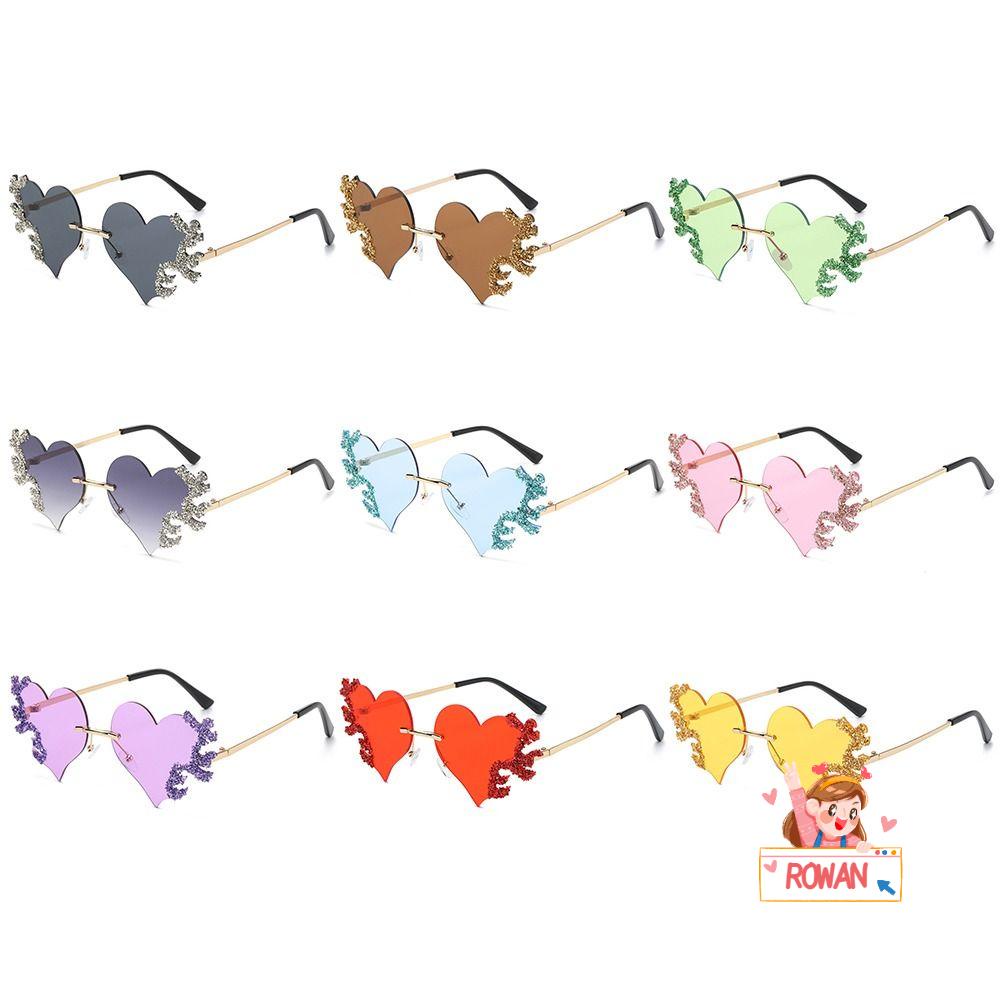 Kính Mát Gọng Trái Tim Nhiều Màu Sắc Dùng Hóa Trang Tiệc Halloween