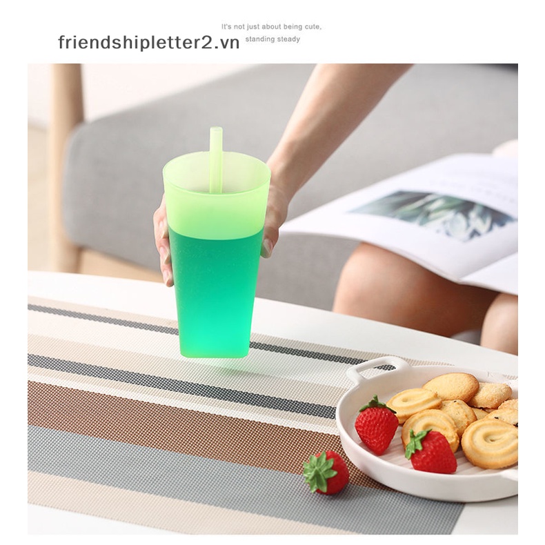 1 Cốc Uống Nước Có Ống Hút Màu Trơn Cho Bé