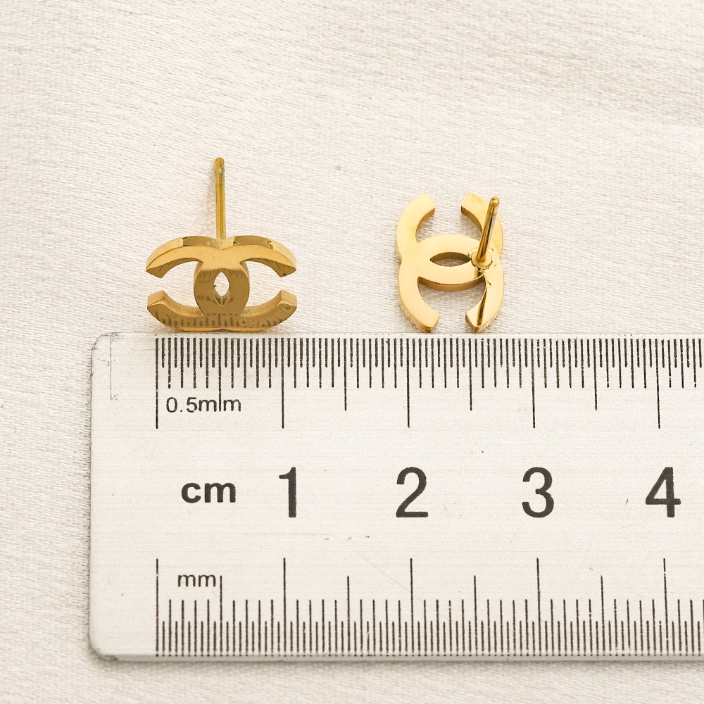 Bông Tai Bằng Thép Titan Hình Chữ Thời Trang Cho Nữ