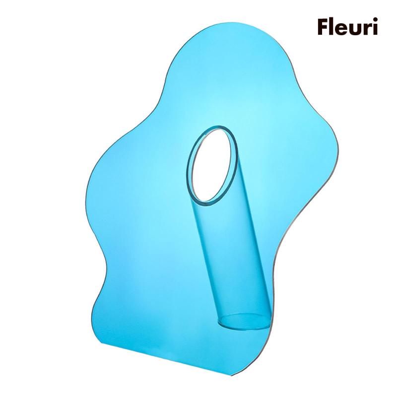 1 Bình Hoa Bằng Acrylic Dùng Trang Trí Phòng Khách Phong Cách Hiện Đại