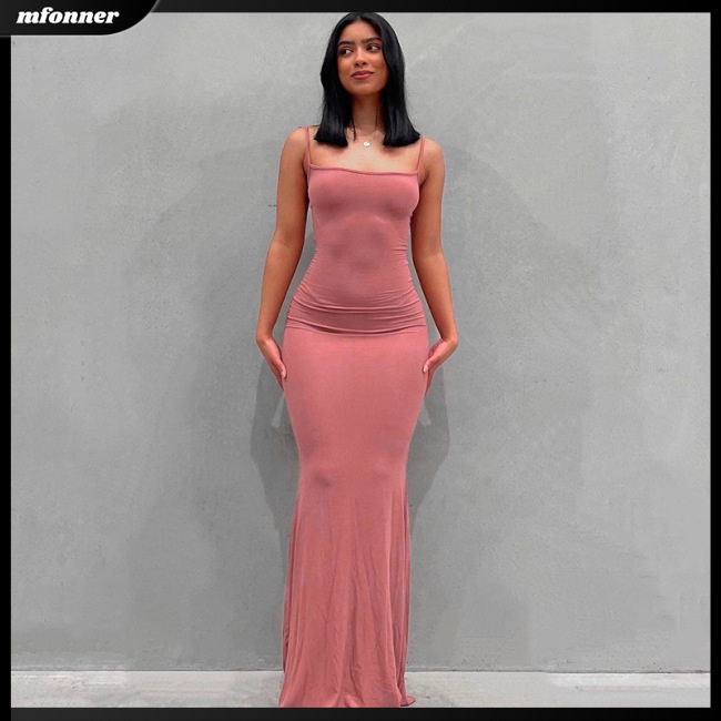 Đầm Dài Hai Dây Màu Sắc Thời Trang Gợi Cảm Cho Nữ