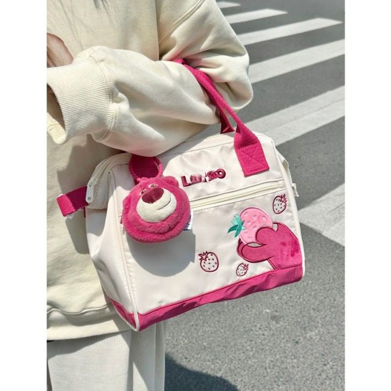 Túi Xách Đeo Vai Cỡ Lớn Họa Tiết Gấu Dâu Tây Hoạt Hình Đáng Yêu Dành Cho Nữ