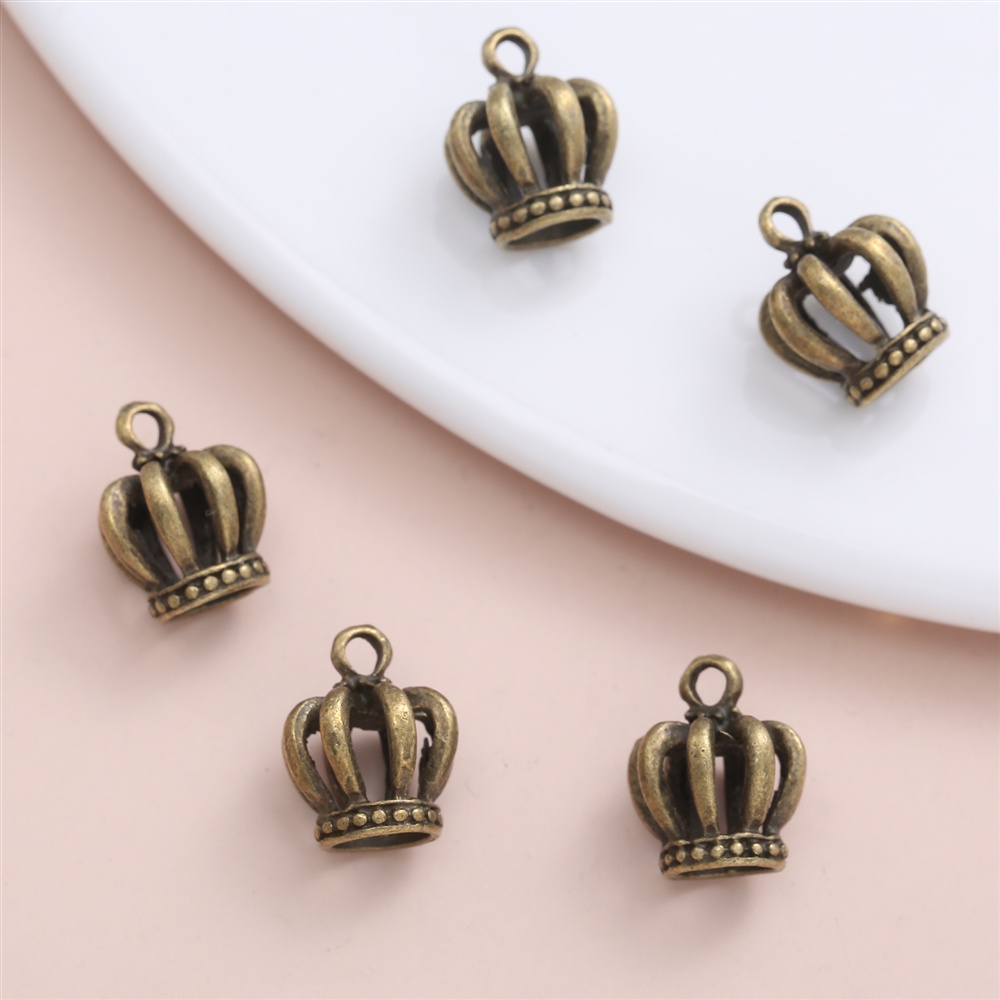 Set 15 Mặt Vòng cổ Hình Vương Miện 3d Phong Cách vintage