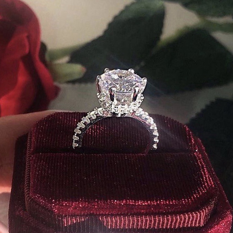 Khuôn Cắt Kim Cương Toàn Diện Hình Eliptic Moissanite