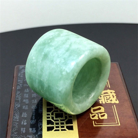 nhẫn ngón tay ngọc cờ lê tự nhiên quý châu ngọc cờ lê ngón tay ngọc nhẫn ngọc nhẫn nam trang sức ngón tay cái nhẫn 08.16