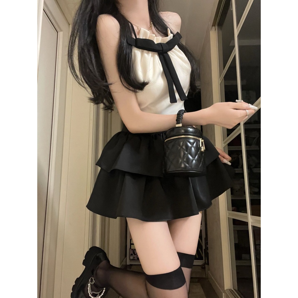 Set Áo Hai Dây Và Chân Váy Xếp Tầng Vải Satin Màu Trơn Phong Cách Mới Mùa Hè 2023