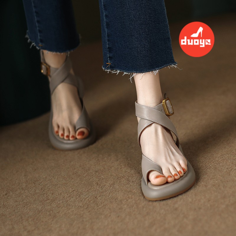 Duoya Tóc Thẳng ~ [Hàng Có Sẵn] Giày Sandal Da Mềm Nhẹ Nhàng Dây Đeo Ngón Chân Mùa Hè Dày Dặn Dễ Phối Đồ Cho Nữ Miễn Phí Vận Chuyển