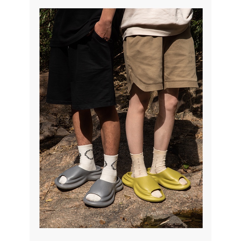 Dép Lê Thời Trang Cho Cả Gia Đình Đi Biển, Đi Chơi Hay Mang Hàng Ngày, Rất Tiện Dụng