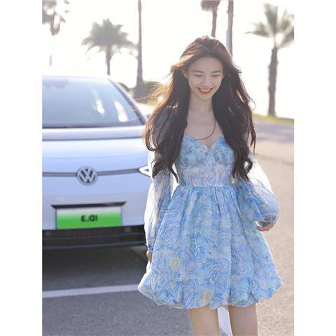 Đầm Công Chúa Ngắn Eo Hẹp Tay Phồng Cổ Vuông In Hoa Màu Xanh Dương Thời Trang Xuân Hè Cho Nữ