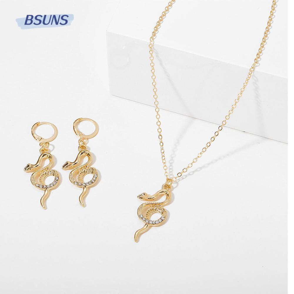 Vòng cổ Mặt Hình Rắn Cá Tính Cho Nam Và Nữ|Áo Thun Phong Cách Punk Cá Tính|Vòng cổ Mặt Tròn Nhiều Màu Sắc