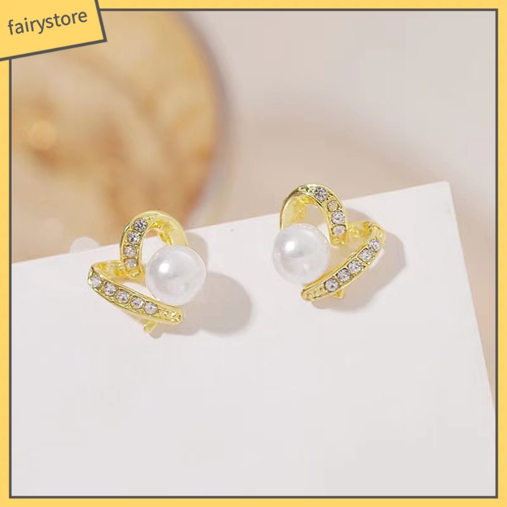 1 Đôi Bông Tai Hình Trái Tim Nạm Đá Lấp Lánh Thời Trang