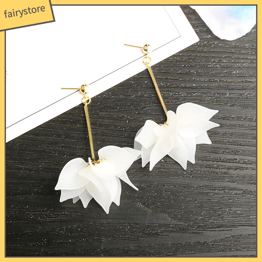 Bông Tai Dài Hình Cánh Hoa Đính Đá Phối Tua Rua Thời Trang Cho Nữ