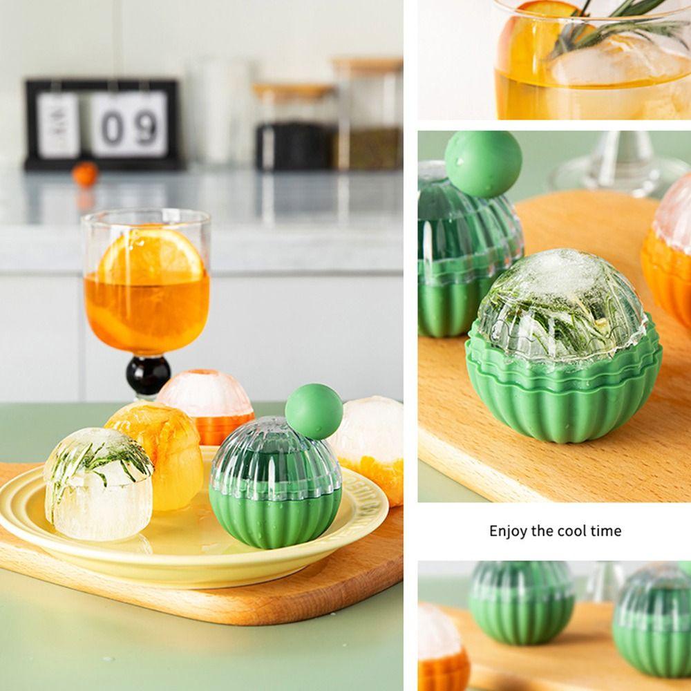 Khuôn Làm Đá Viên Hình Cầu Bằng Silicone Tiện Lợi