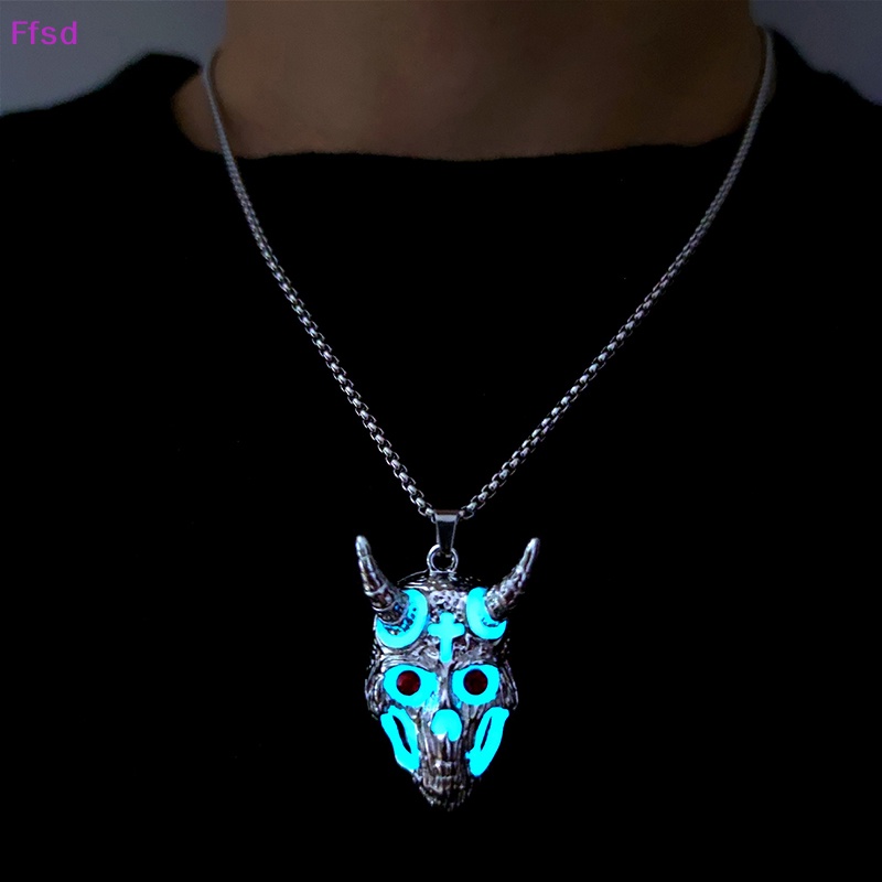 {Ffsd} Vòng cổ Mặt Hình Đầu Lâu Ram Dạ Quang Cổ Điển Trang Sức Halloween Cho Nam * Hàng Bán Chạy